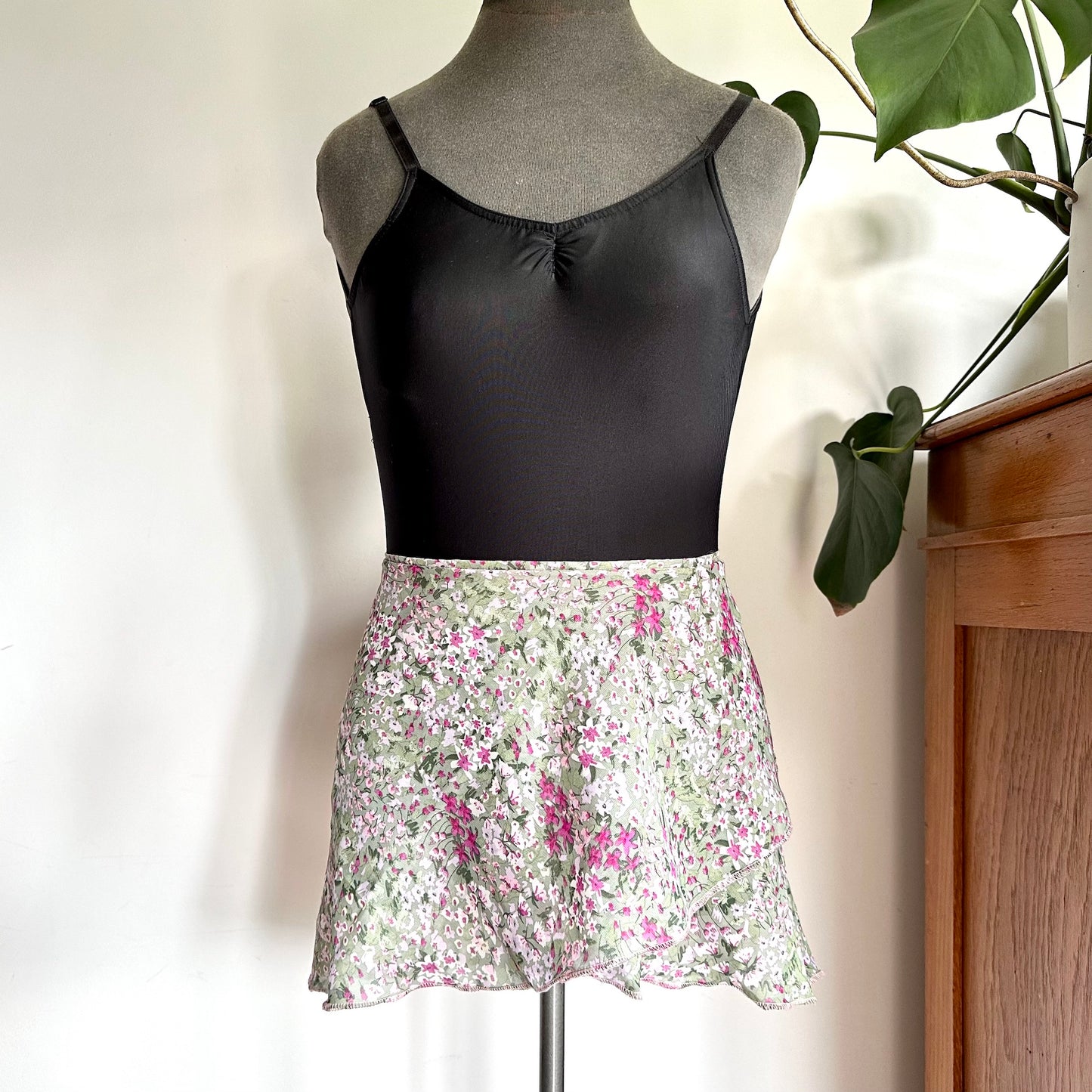 Chiffon Ballet Wrap Skirt (Size 32)