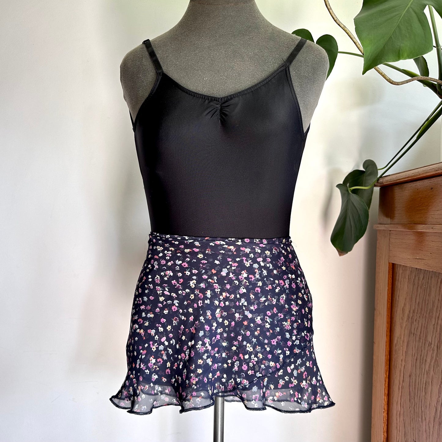 Chiffon Ballet Wrap Skirt (Size 32)